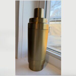 NWT Crate & Barrel x FRYE Shaker